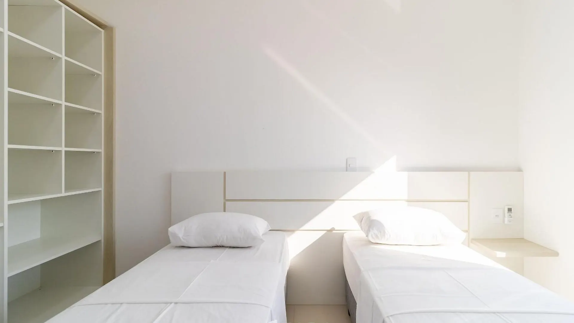 Apto C/ Churrasq 1Km Da Praia De Jurere - Les106 Florianópolis Apartmán